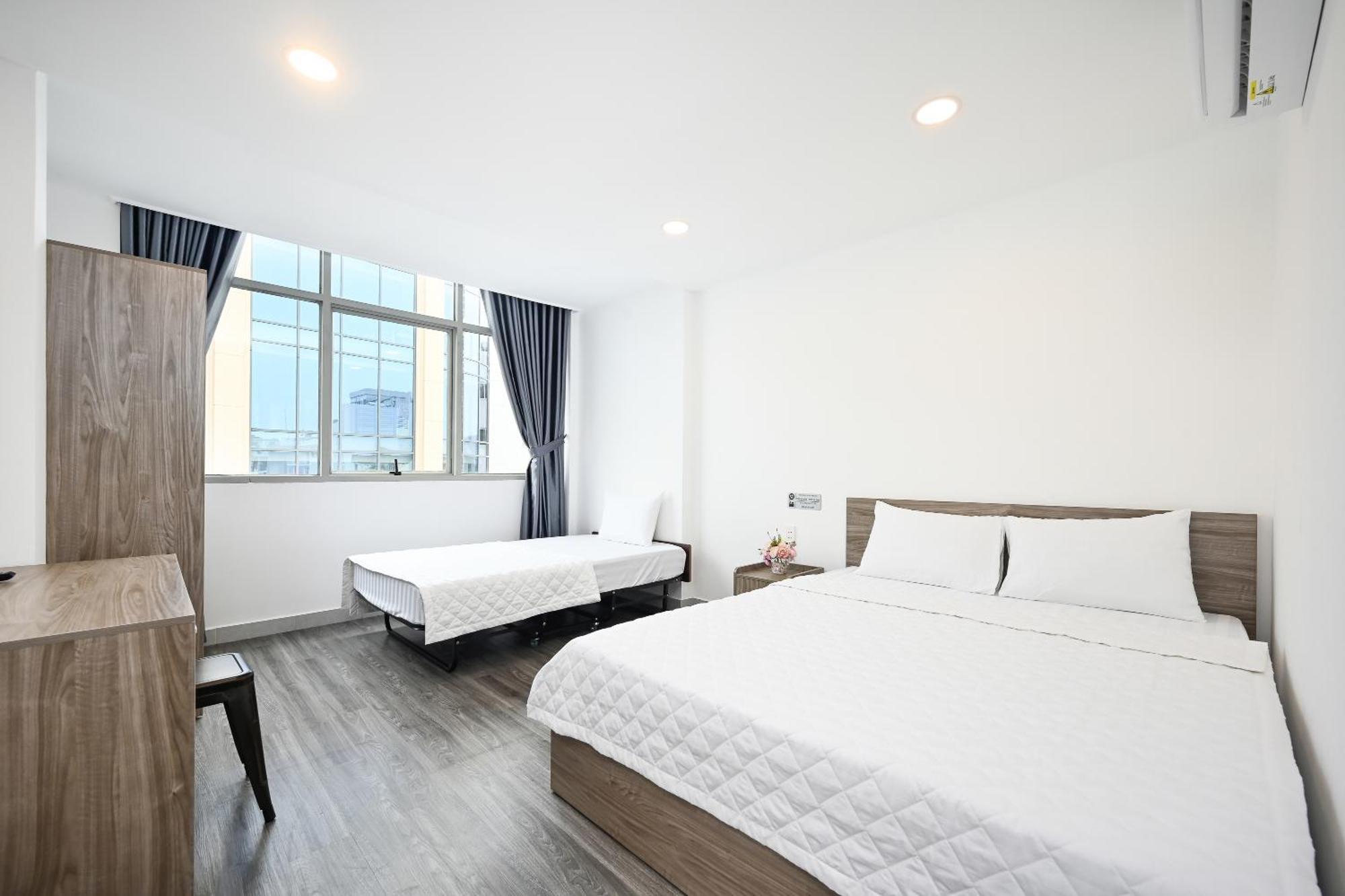 Hotel Yoko Airport Saigon 4*